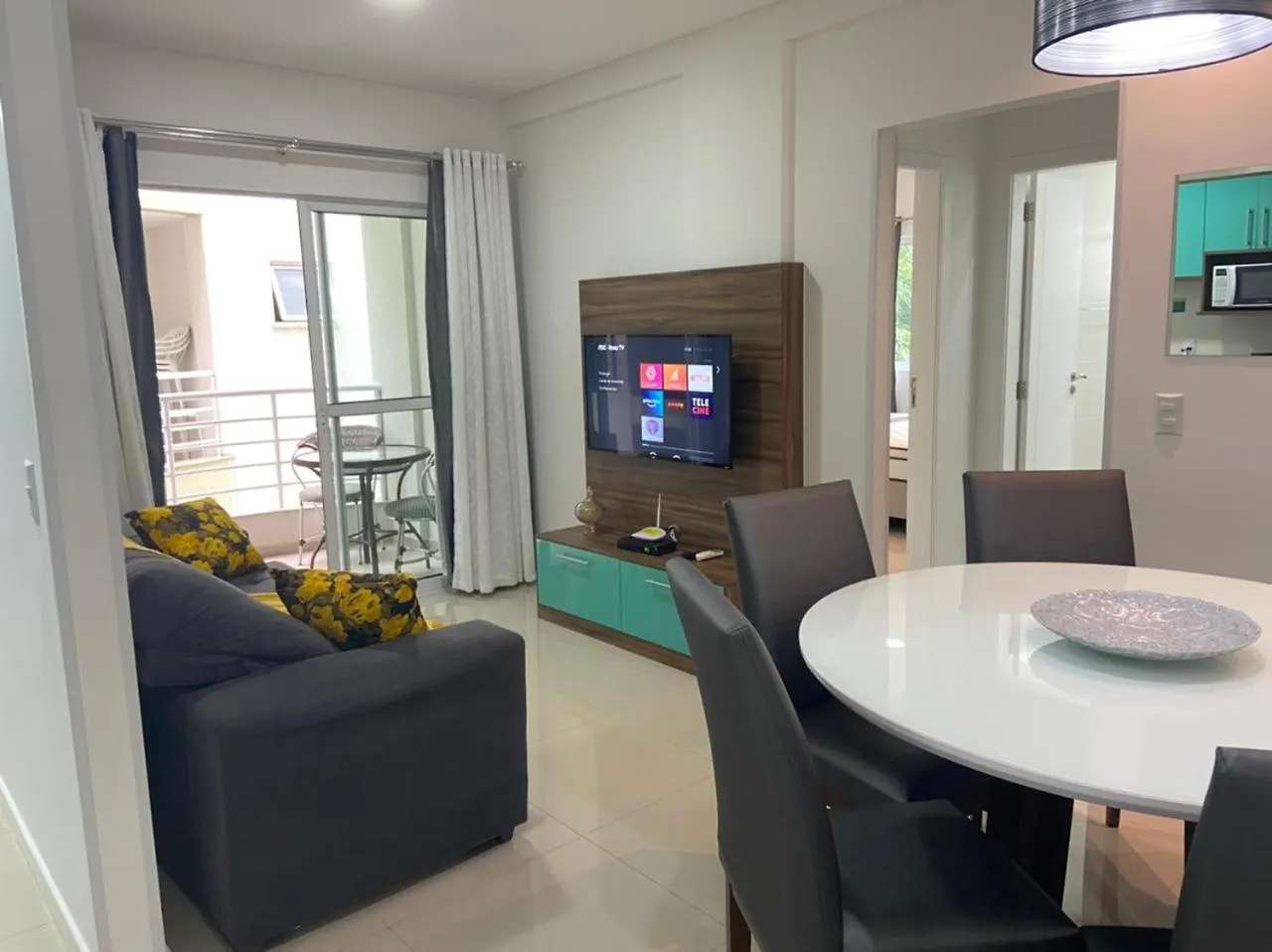 Lindo Apartamento No Centro Bombinhas 2 Quartos