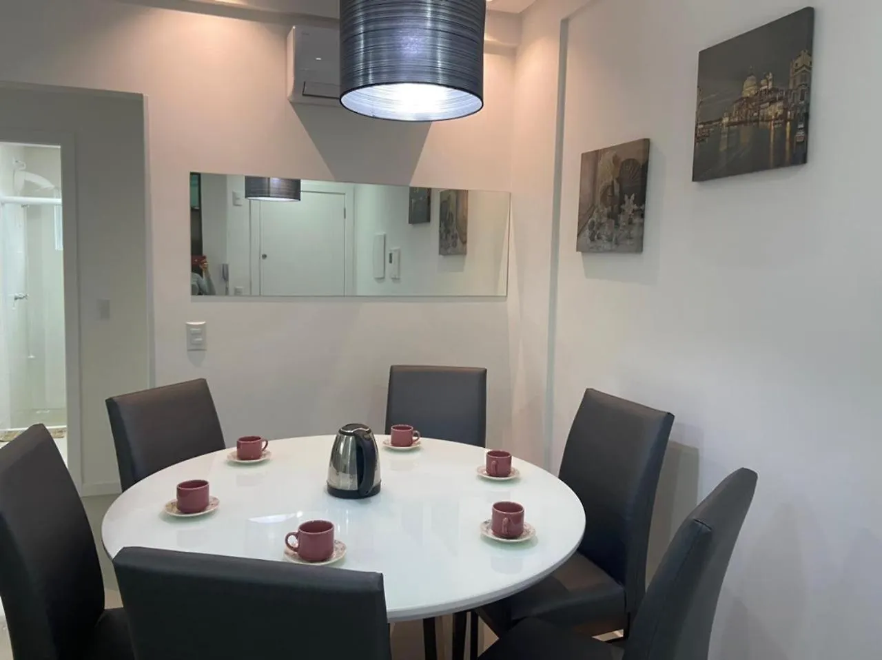 Lindo Apartamento No Centro Bombinhas 2 Quartos 0*,  Brasilien